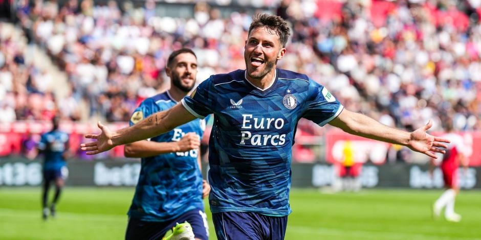 Santiago Giménez vuelve a brillar con un doblete en goleada del Feyenoord ante el Utrecht