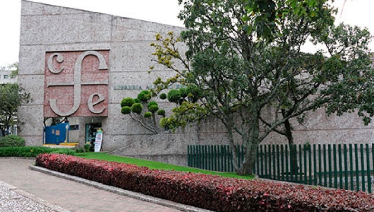 FCE tiene 28 librerías en el mundo de las cuales 15 están en México FCE tiene 28 librerías en el mundo de las cuales 15 están en México