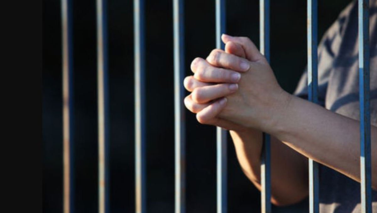El menor llegó sin vida al hospital por los golpes que le dio su madre El menor llegó sin vida al hospital por los golpes que le dio su madre