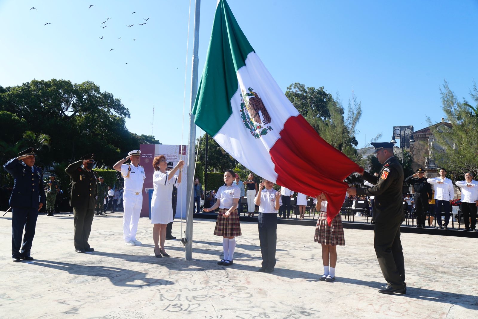 La secretaria de Gobierno María Fritz representó al gobernador Mauricio Vila en el evento