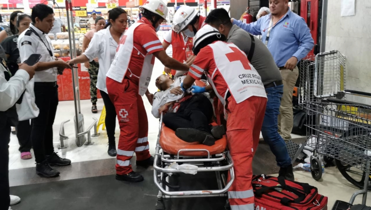 El hombre robó unos cuchillos, los mismos con los que apuñalo al vigilante