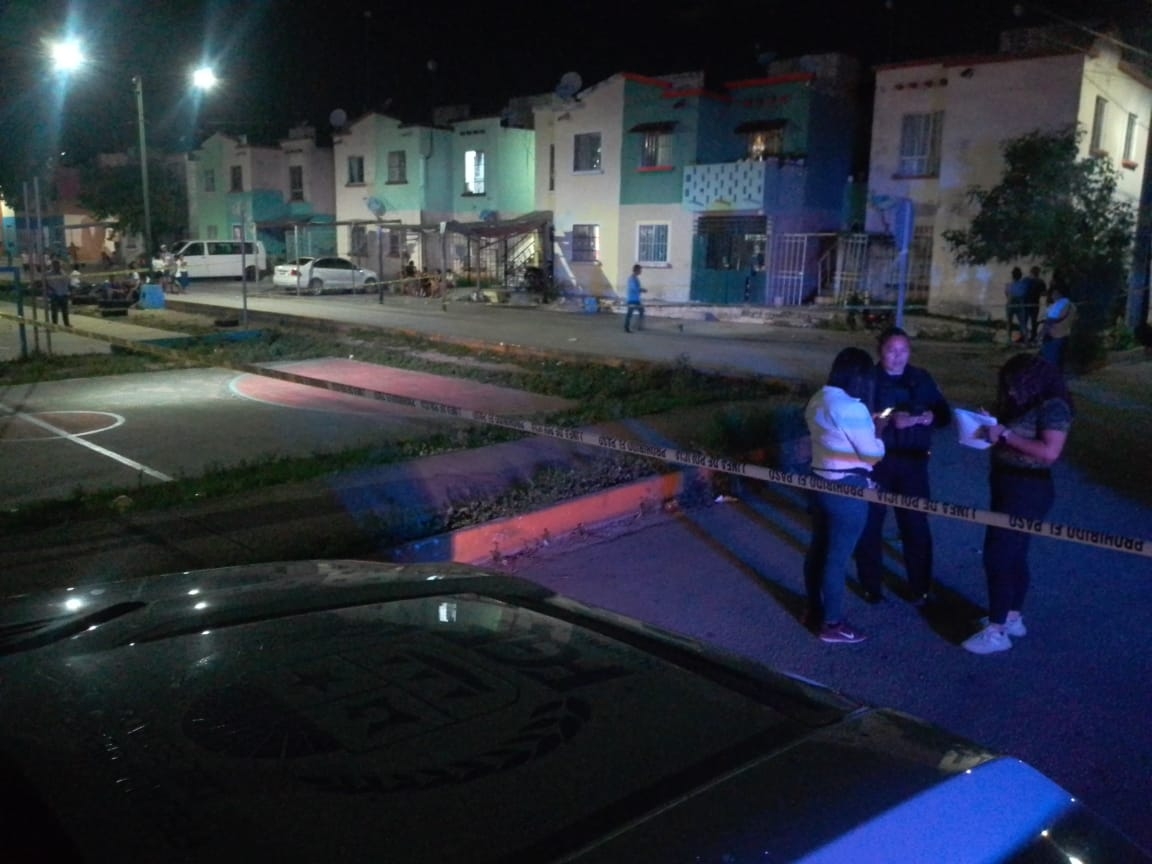 La zona fue acordonada para comenzar la investigación