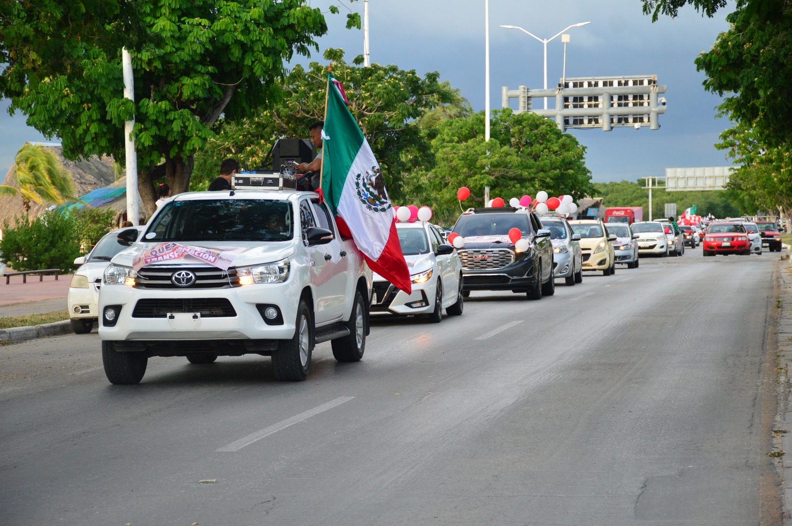 La caravana fue en apoyo a Claudia Sheinbaum por ser la candidata a la Presidencia