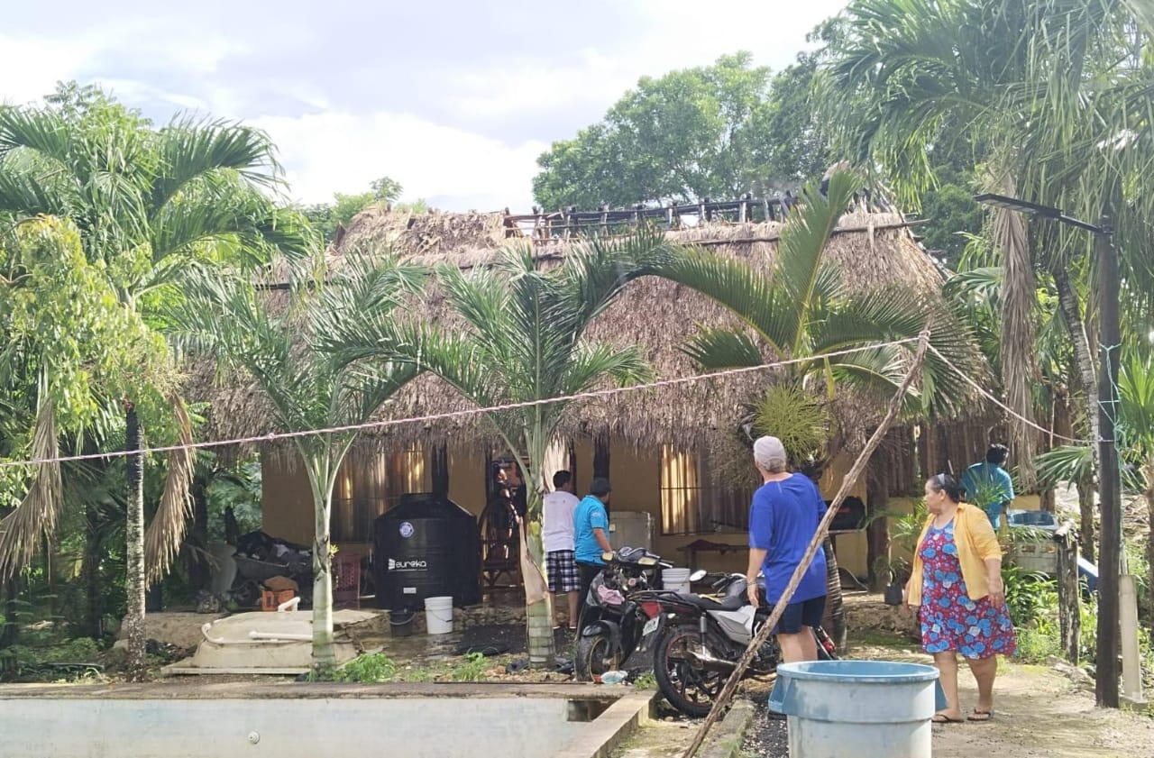 El incendió causó pérdidas materiales en la palapa El incendió causó pérdidas materiales en la palapa