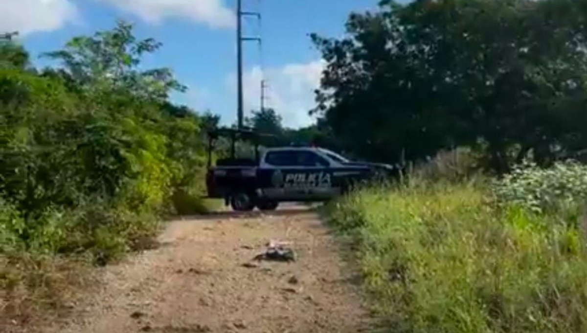 Al lugar llegaron elementos de la Policía de Cancún Al lugar llegaron elementos de la Policía de Cancún