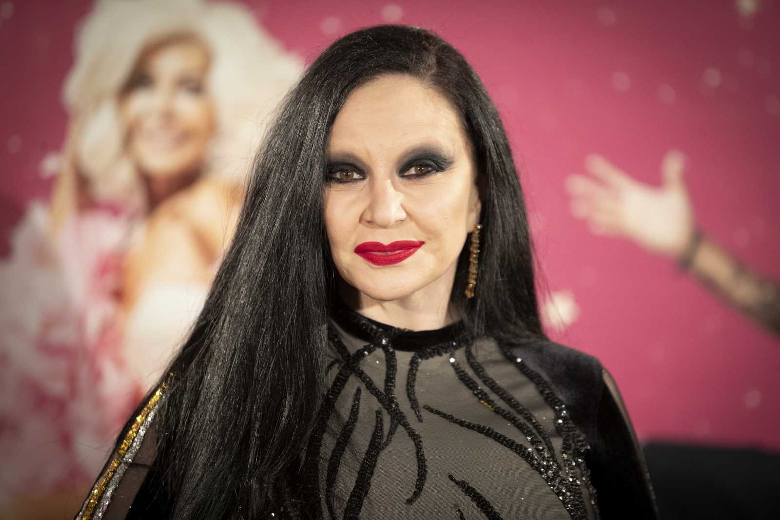 La cantante y actriz hispanomexicana Alaska presume su amor por la CDMX La cantante y actriz hispanomexicana Alaska presume su amor por la CDMX
