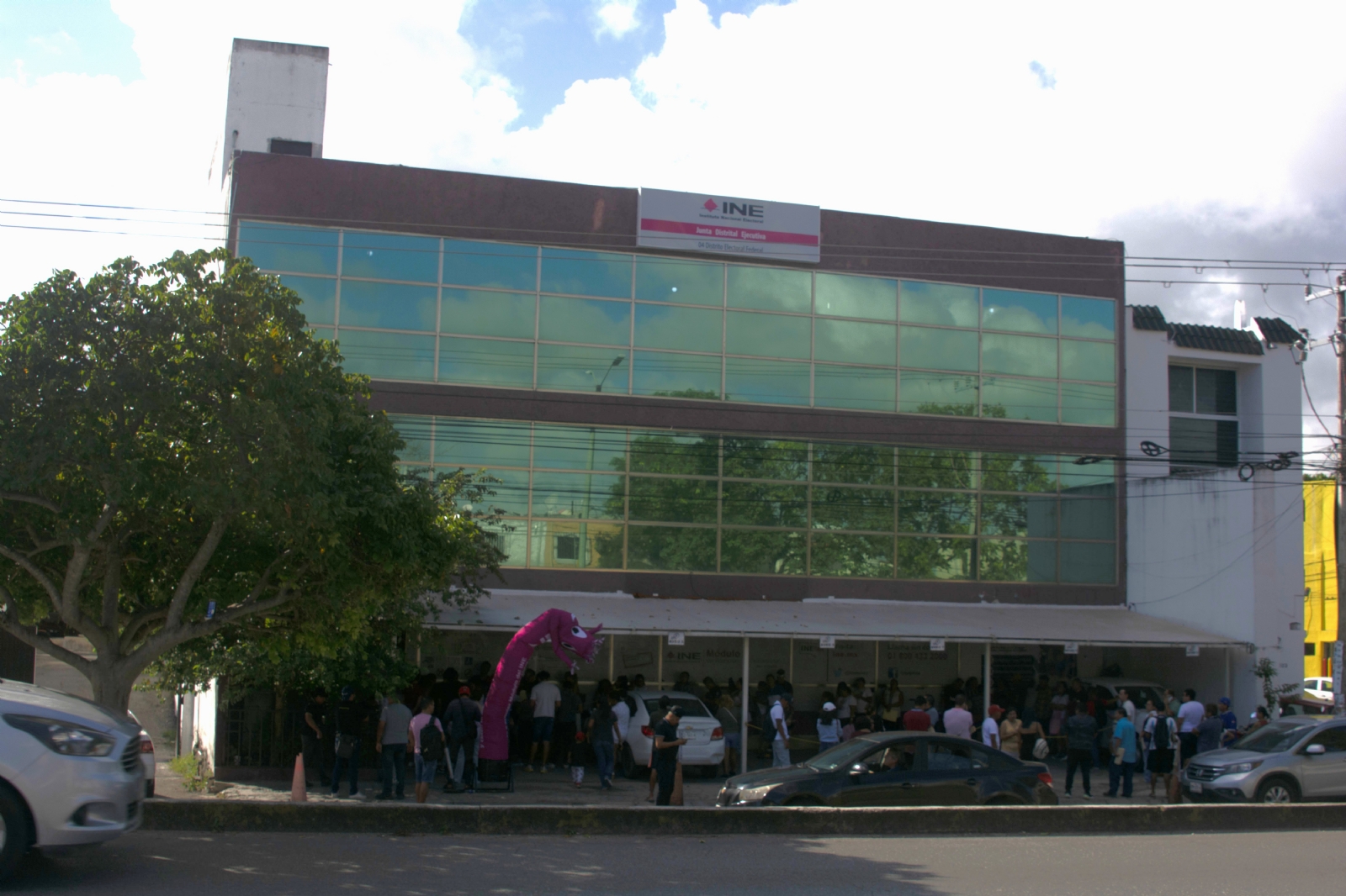 La campaña se intensificó por el proceso electoral.