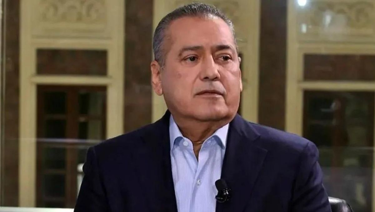 Manlio Fabio Beltro nes se registró este miércoles para buscar convertirse en Senador del PRI por el estado de Sonora Manlio Fabio Beltro nes se registró este miércoles para buscar convertirse en Senador del PRI por el estado de Sonora