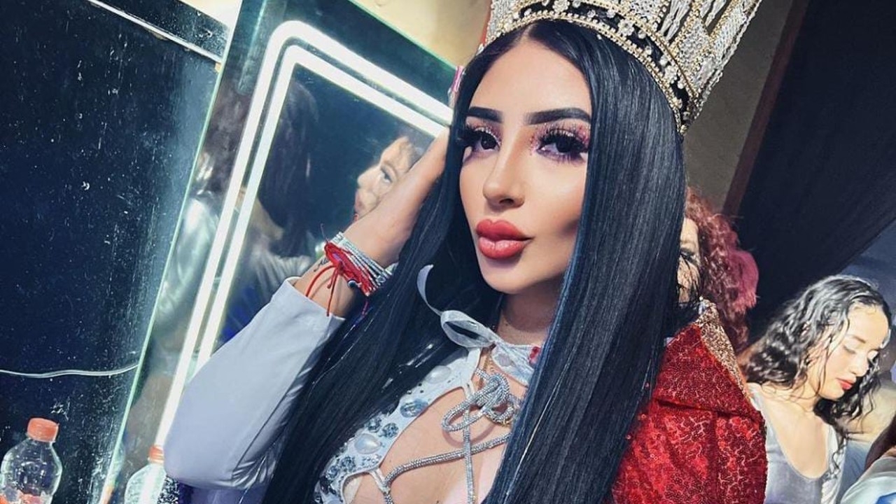 Bellakath tacha de envidiosas a mujeres que la critican Bellakath tacha de envidiosas a mujeres que la critican