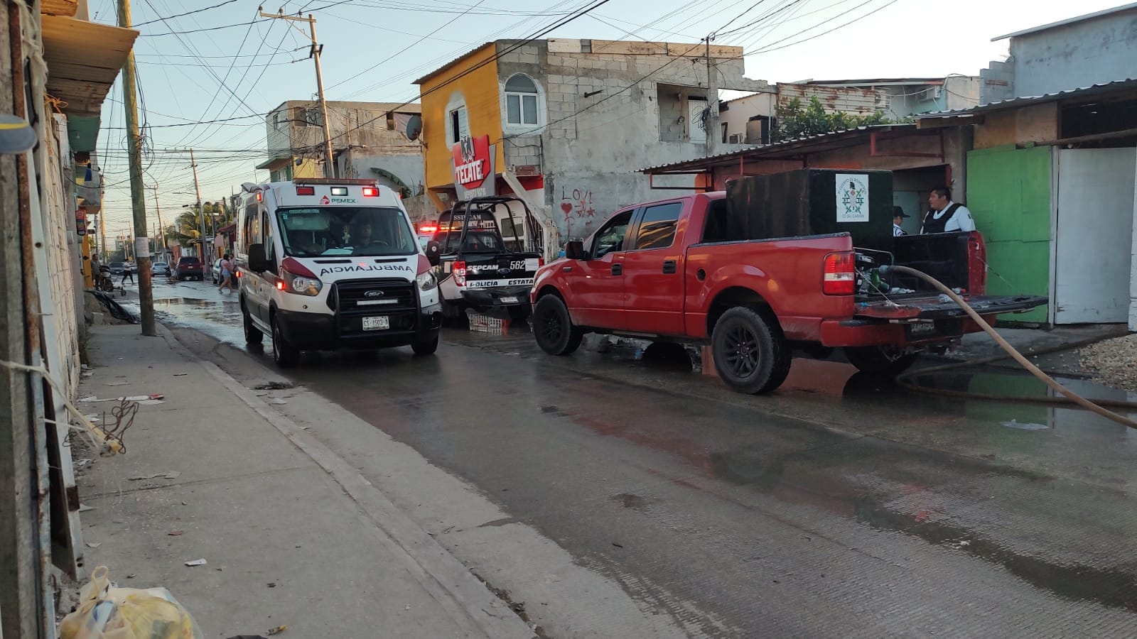 Solamente se registraron daños materiales en el conado de incendio Solamente se registraron daños materiales en el conado de incendio