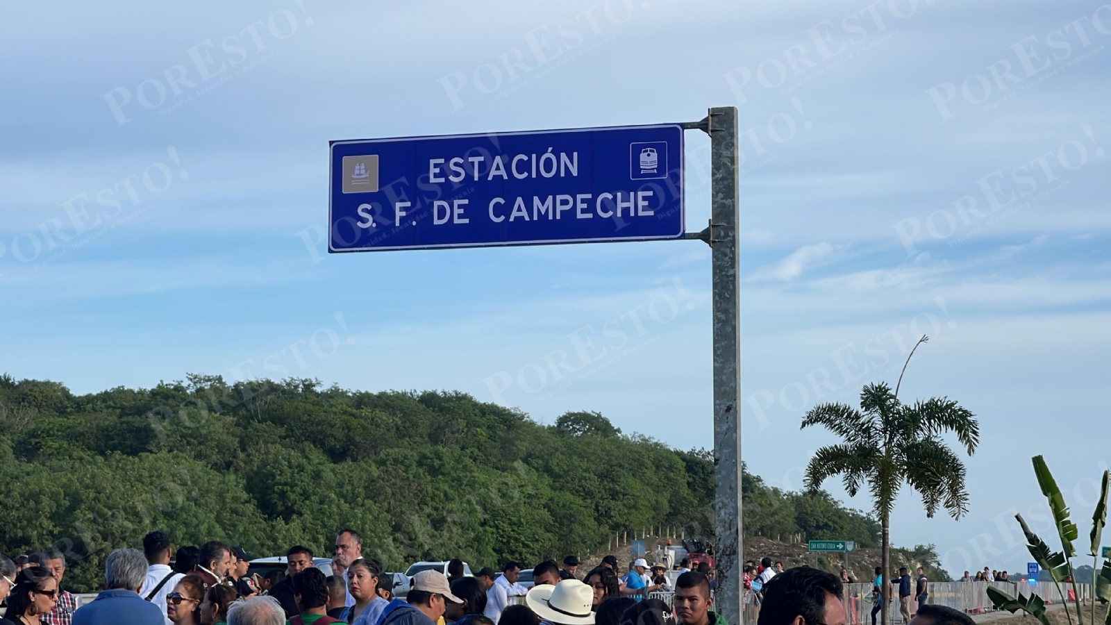 Taxistas comenzaron a prestar servicios hasta por 300 pesos