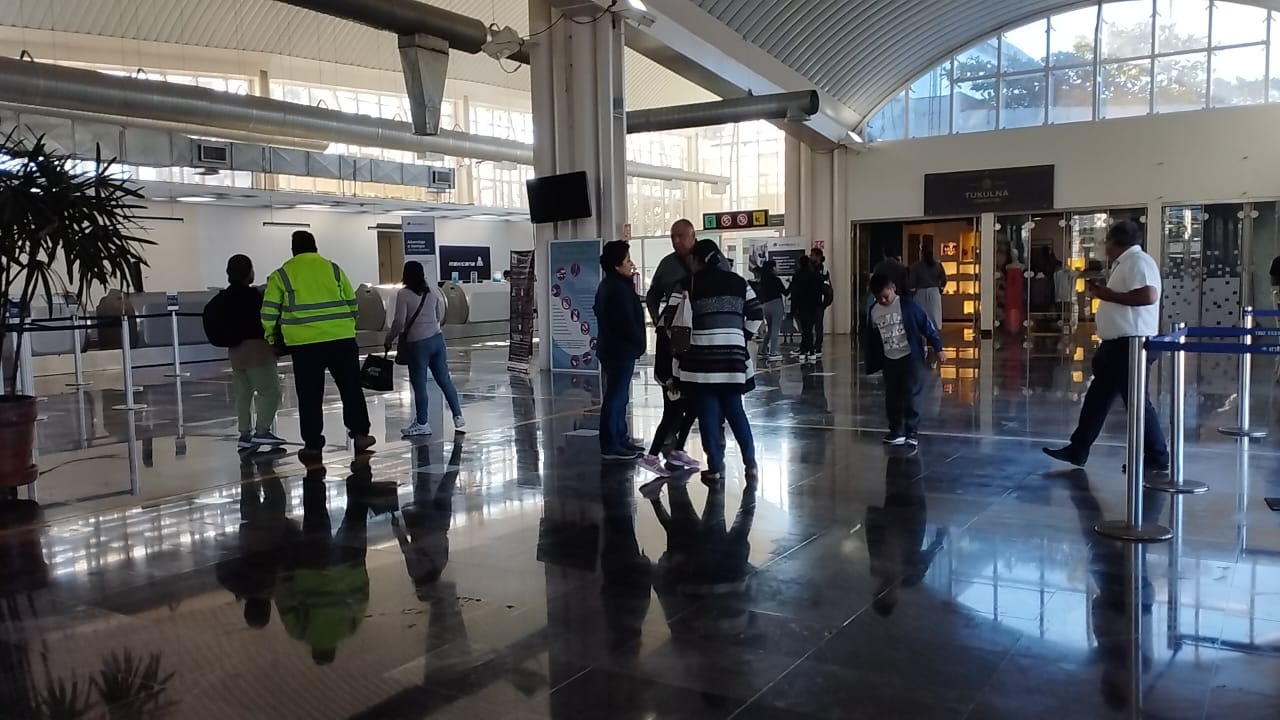 El Aeropuerto de Campeche cuenta con los servicios de Mexicana de Aviación y Aeroméxico