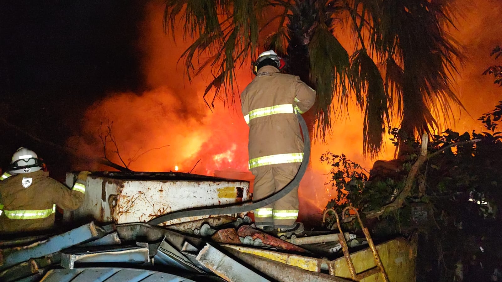 El incendio dejó solamente daños materiales El incendio dejó solamente daños materiales