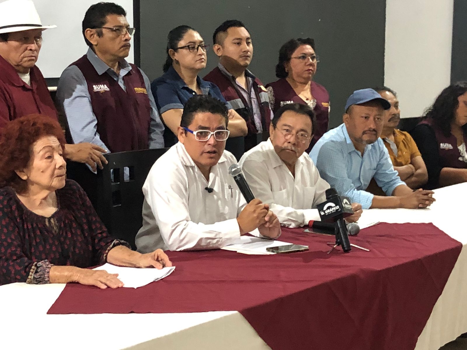 Rommel Pacheco no quiere dejar su precandidatura por la Alcaldía de Mérida