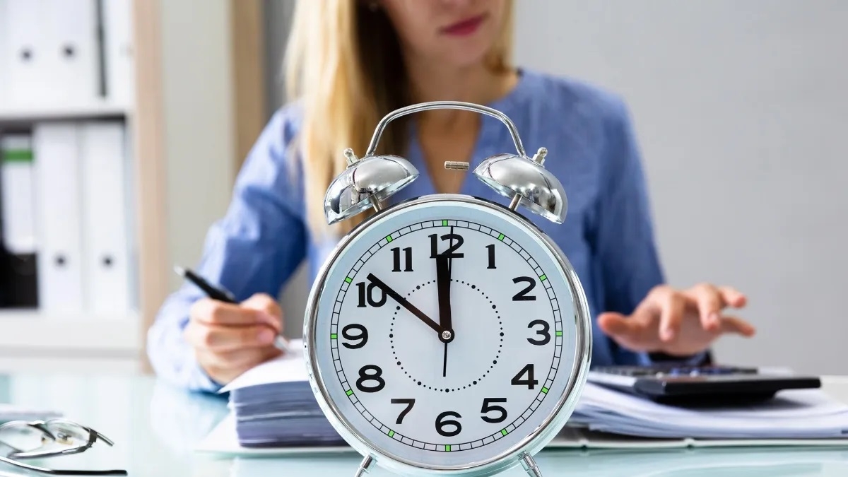¿En qué consiste la jornada laboral con tres días de descanso? ¿En qué consiste la jornada laboral con tres días de descanso?