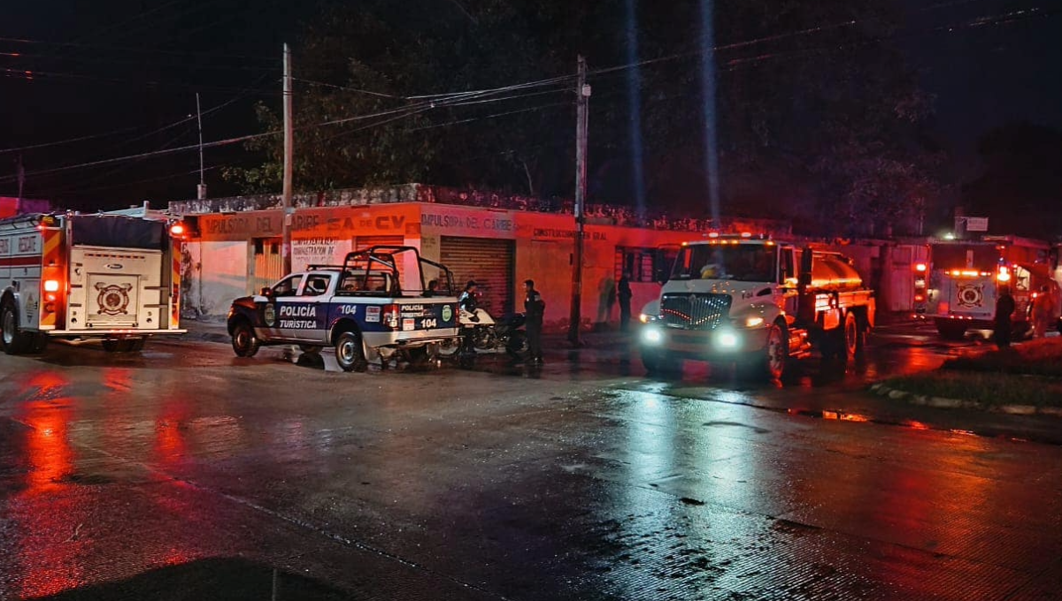 Bomberos advirtieron a la población que por las lluvias son comunes las fallas eléctricas y deben revisar sus instalaciones.