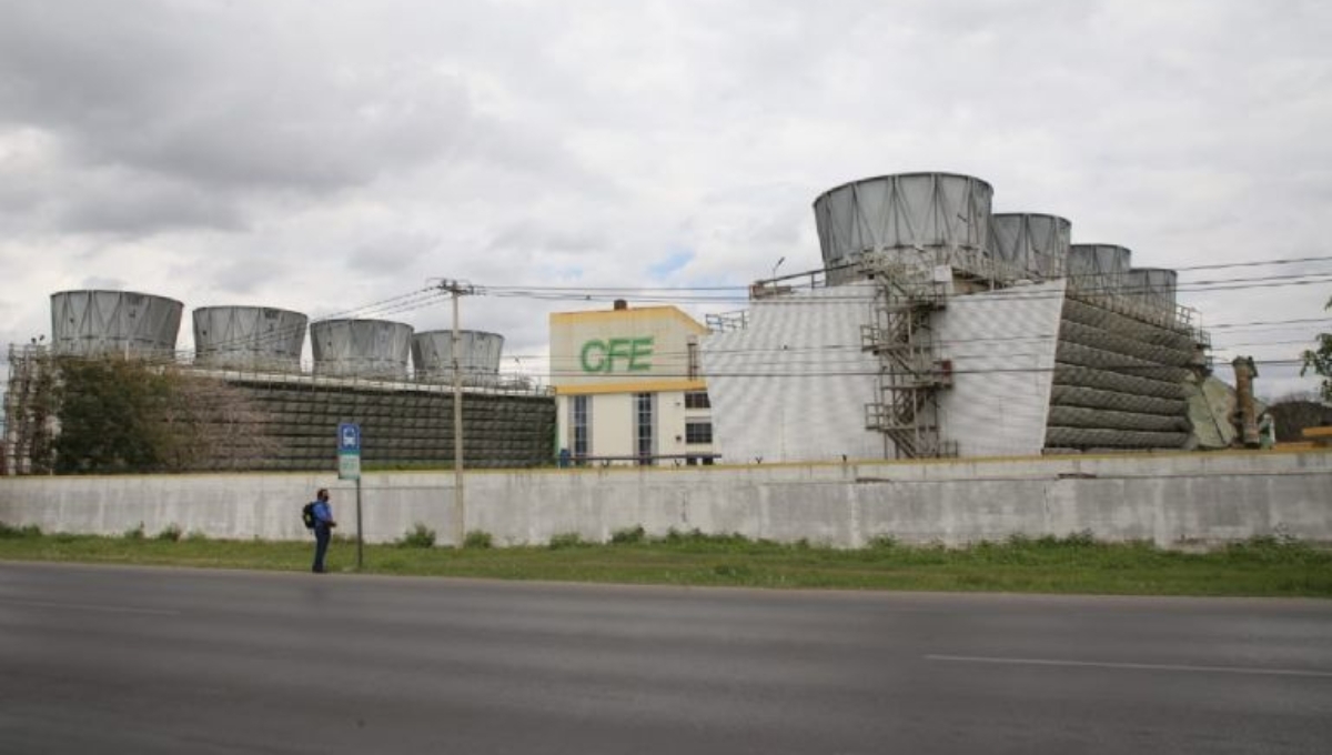 El joven fue atendido por paramédicos, pero murió tras la caída El joven fue atendido por paramédicos, pero murió tras la caída