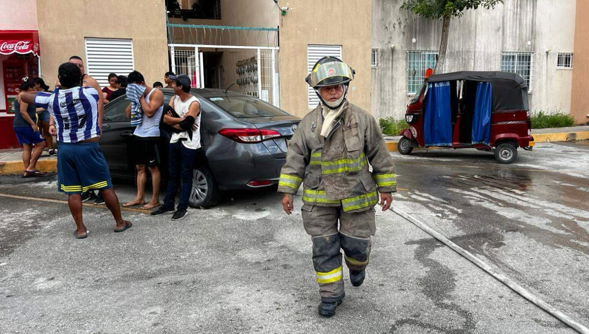 Presumen que el siniestro fue ocasionado por un descuido, al dejar una veladora encendida