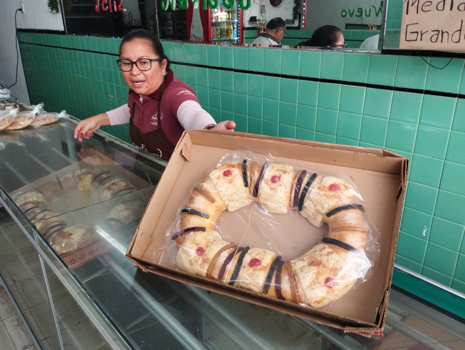 Las roscas de reyes podrían subir de precio días antes del 6 de enero