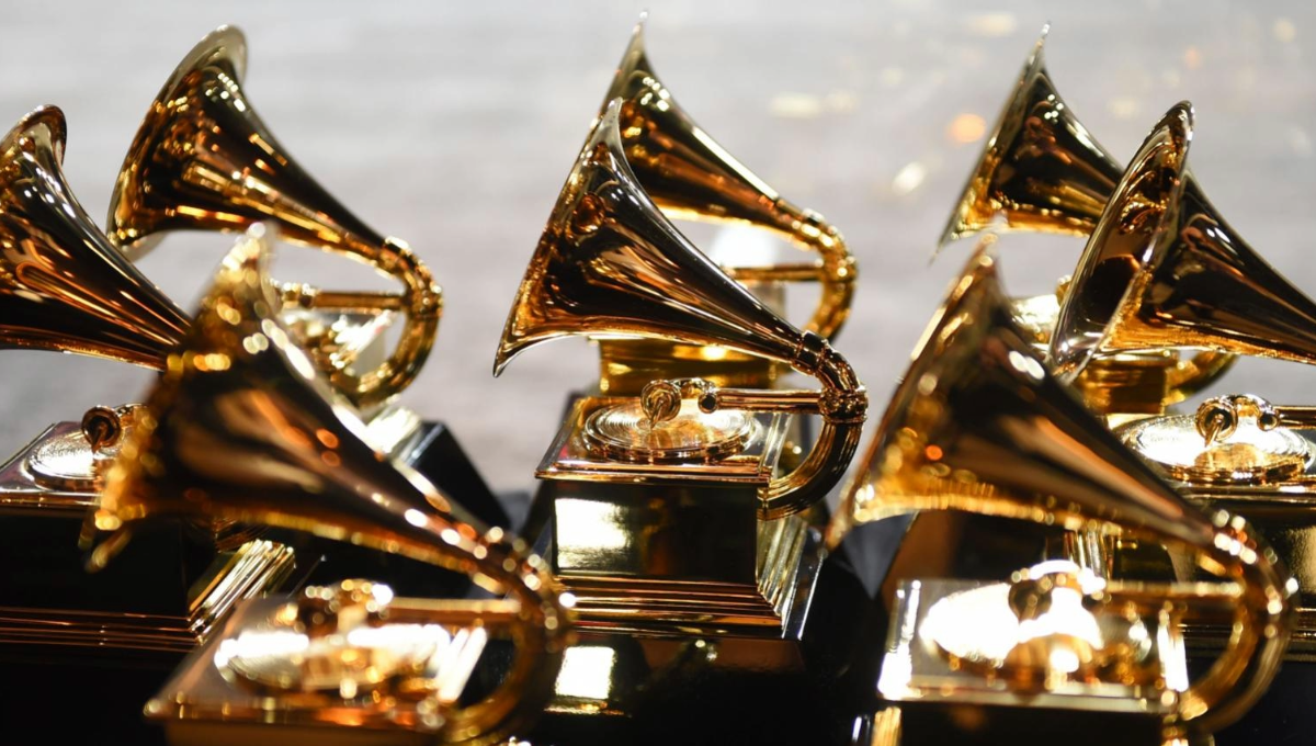 Este próximo domingo 4 de febrero, se llevará a cabo la 66.ª edición de los premios Grammy Este próximo domingo 4 de febrero, se llevará a cabo la 66.ª edición de los premios Grammy