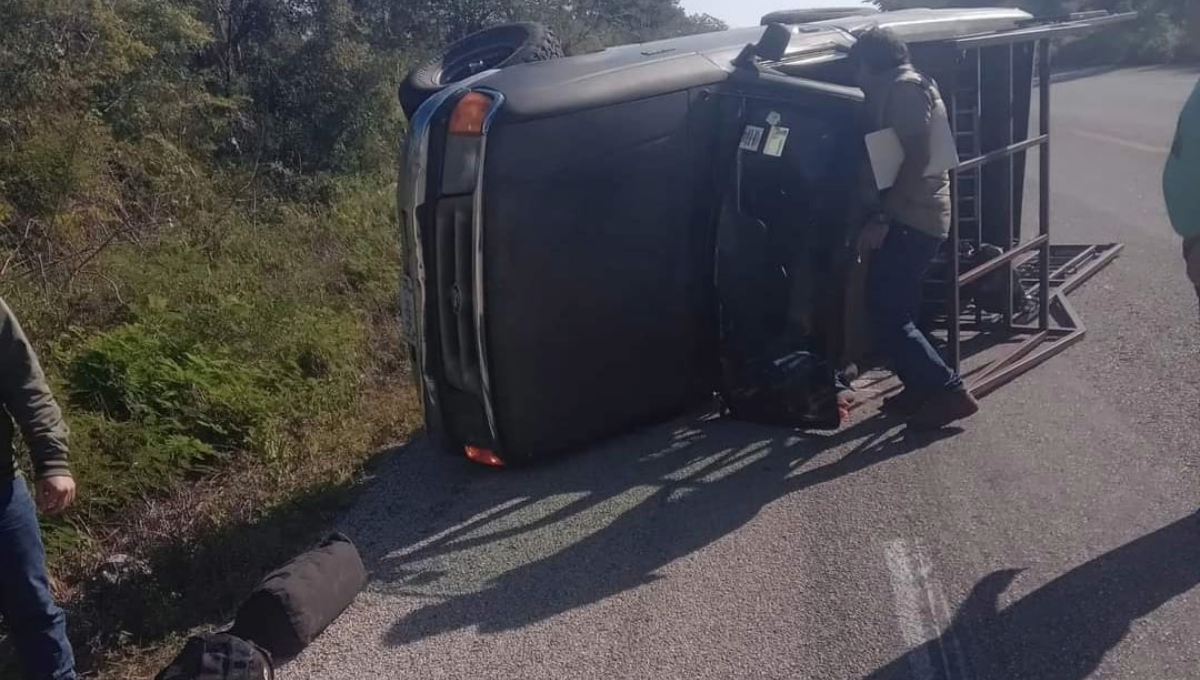 Al lugar se presentó la Policía Municipal de Temax y la Policía Estatal Al lugar se presentó la Policía Municipal de Temax y la Policía Estatal