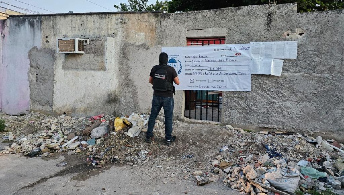 Detienen a cinco personas con armas de fuego y drogas en cateos en Cancún y Playa del Carmen
