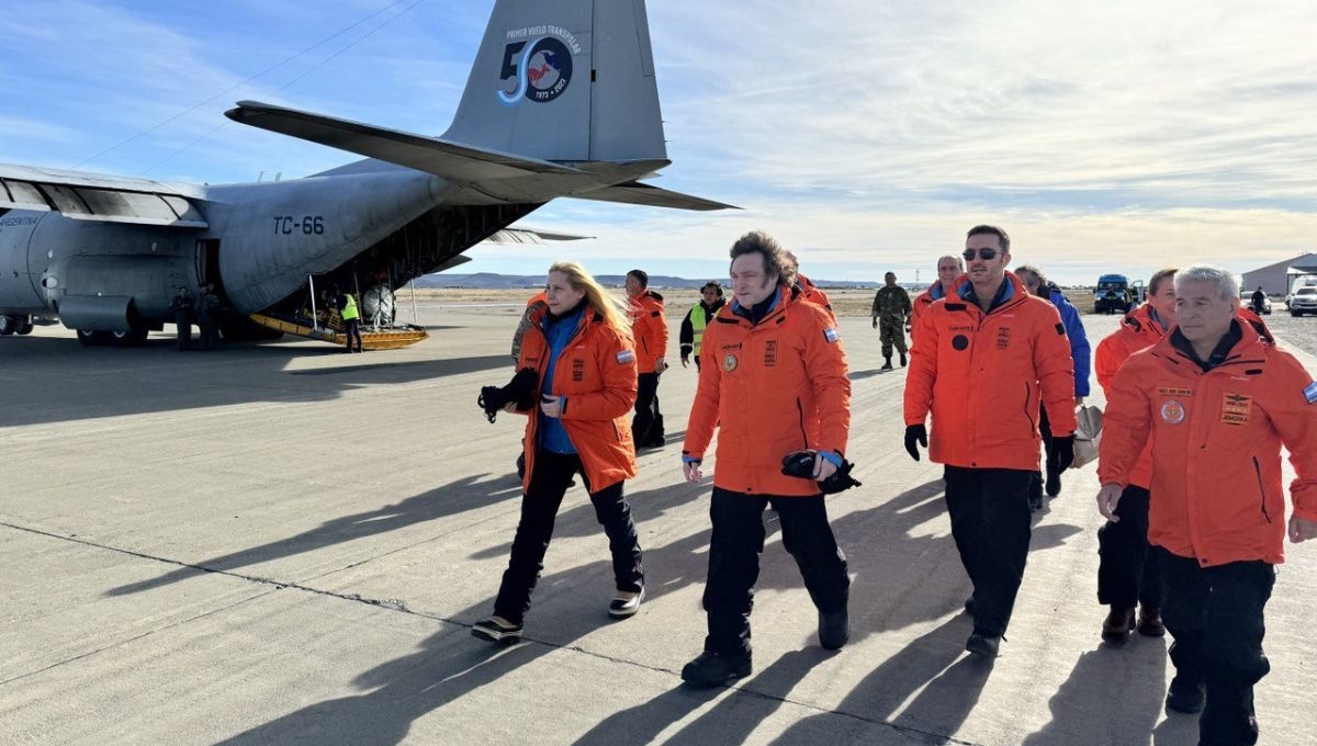 El Presidente de Argentina, Javier Milei, vistó la Base Marambio de la Antártida
