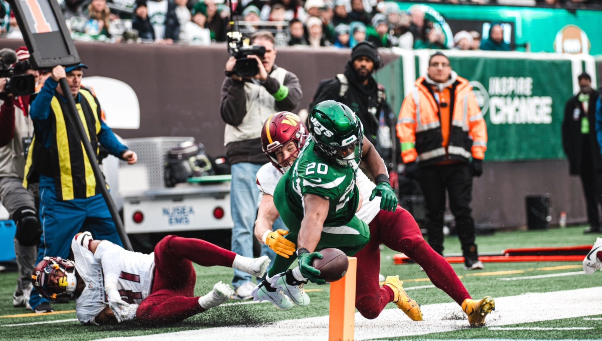 Los Jets jugarán contra Patriots, quienes han ganado 15 seguidos contra Nueva York, la racha de victorias activa más larga en la NFL de un equipo contra otro Los Jets jugarán contra Patriots, quienes han ganado 15 seguidos contra Nueva York, la racha de victorias activa más larga en la NFL de un equipo contra otro