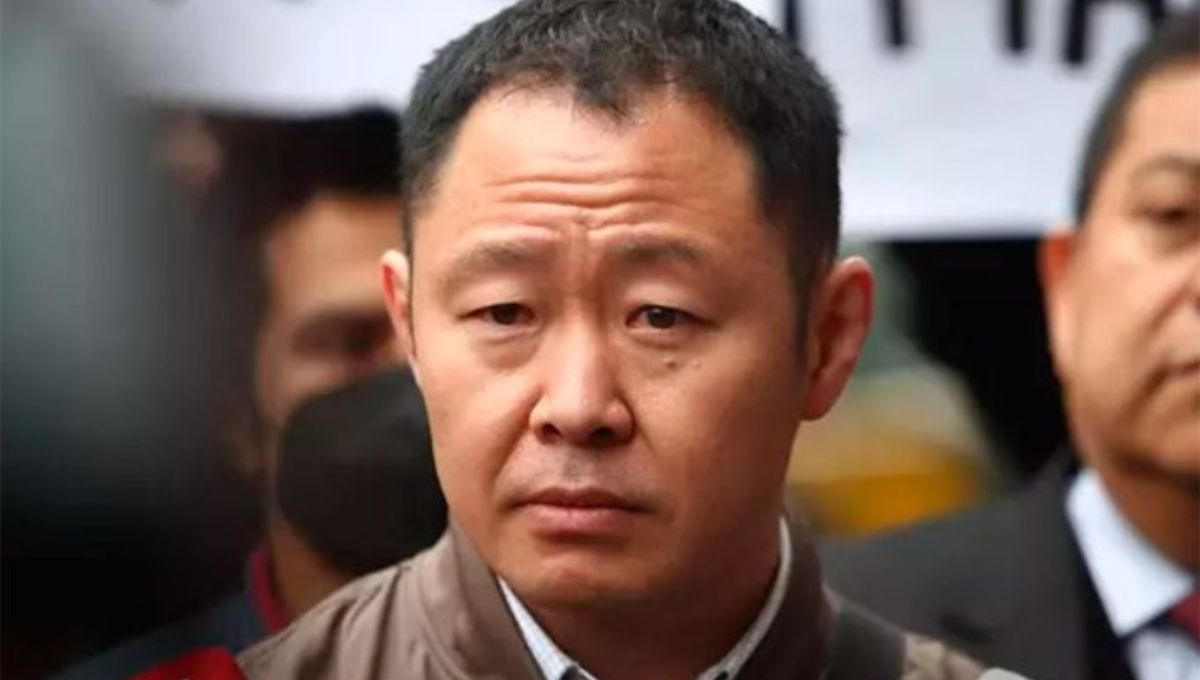 El excongresista peruano Kenji Fujimori fue condenado a cuatro años y seis meses de prisión suspendida por el delito de tráfico de influencias en agravio del Estado El excongresista peruano Kenji Fujimori fue condenado a cuatro años y seis meses de prisión suspendida por el delito de tráfico de influencias en agravio del Estado
