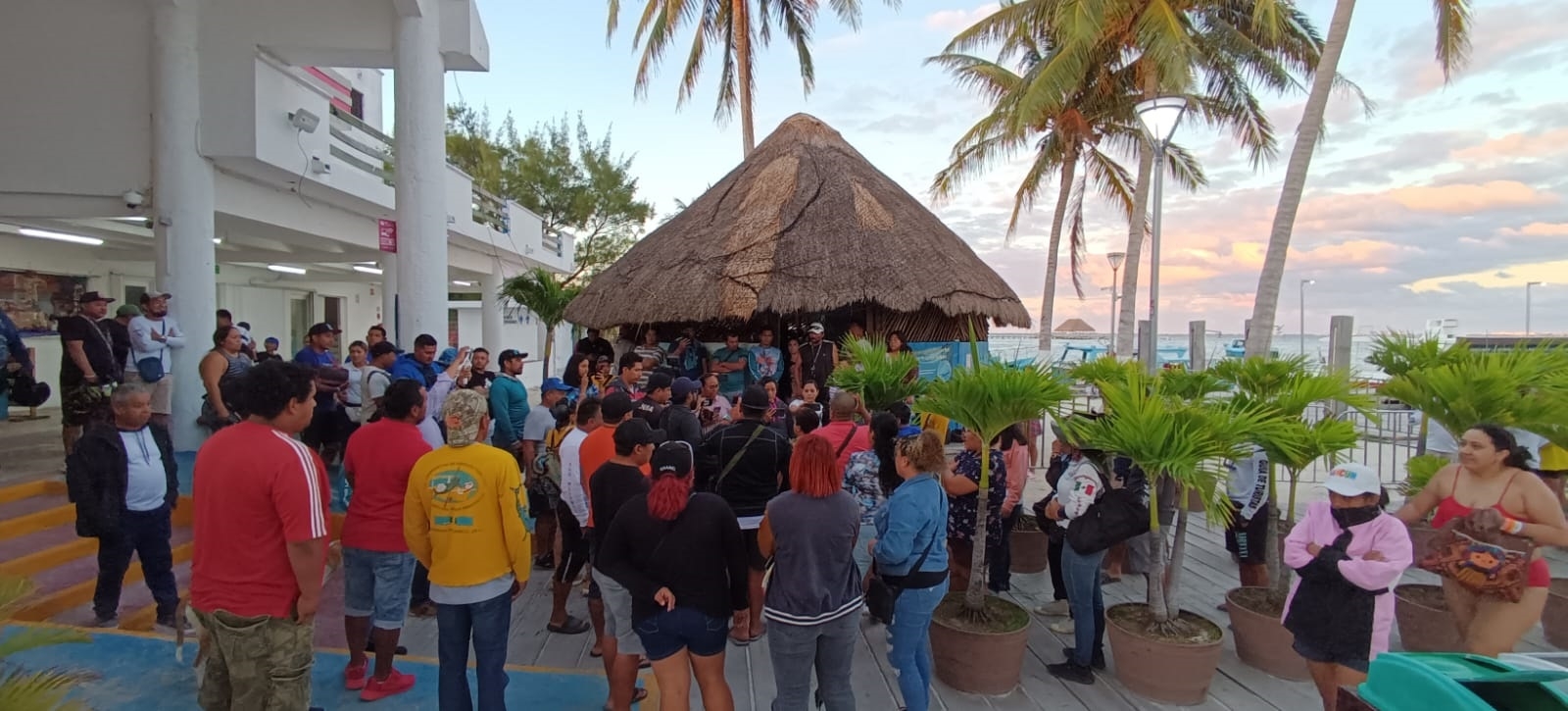 Cooperativa se defiende tras la muerte de cuatro personas en una embarcación en Isla Mujeres
