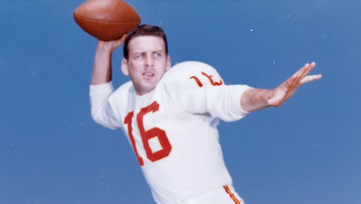 Len Dawson, estandarte de los Kansas City Chiefs Len Dawson, estandarte de los Kansas City Chiefs