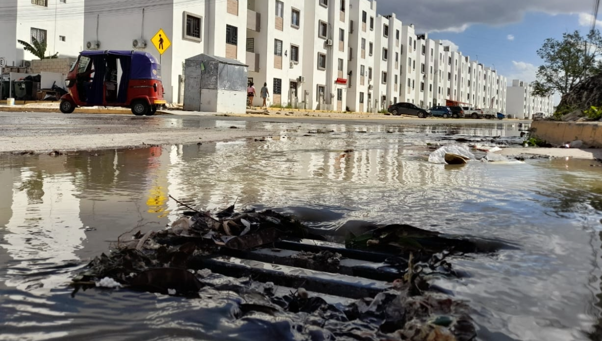 A pesar de ser un fraccionamiento relativamente nuevo, la petición de ayuda no llega A pesar de ser un fraccionamiento relativamente nuevo, la petición de ayuda no llega