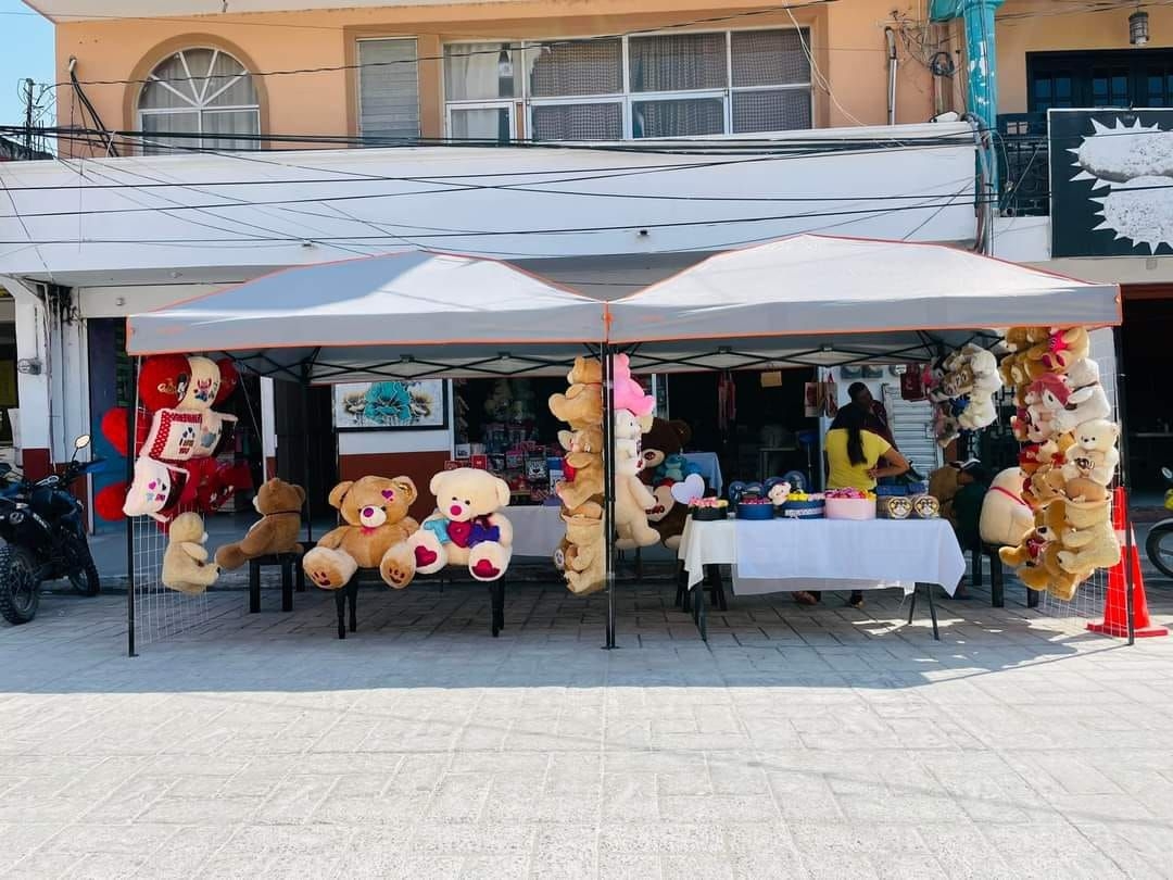 Crisis económica afectará la venta de San Valentín en Candelaria, Campeche