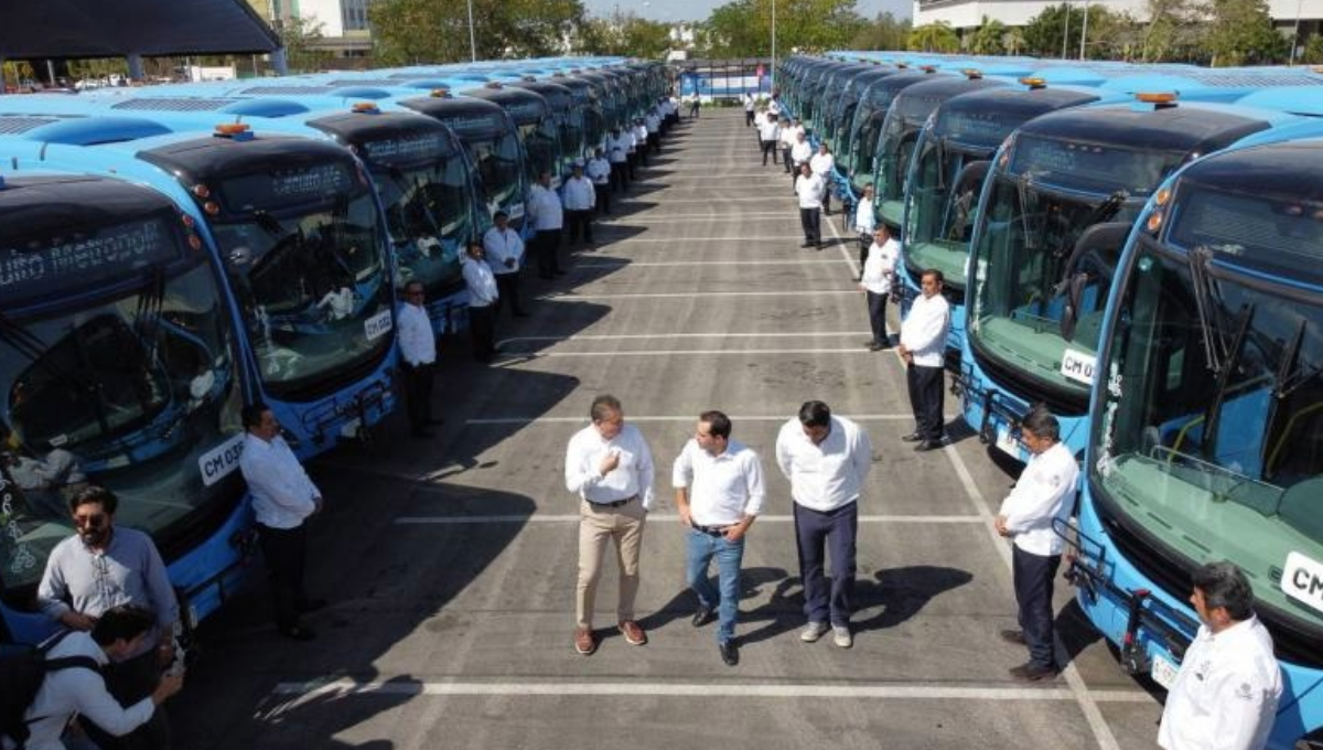 Mauricio Vila cerrará su administración con 918 unidades de Va y Ven en Yucatán