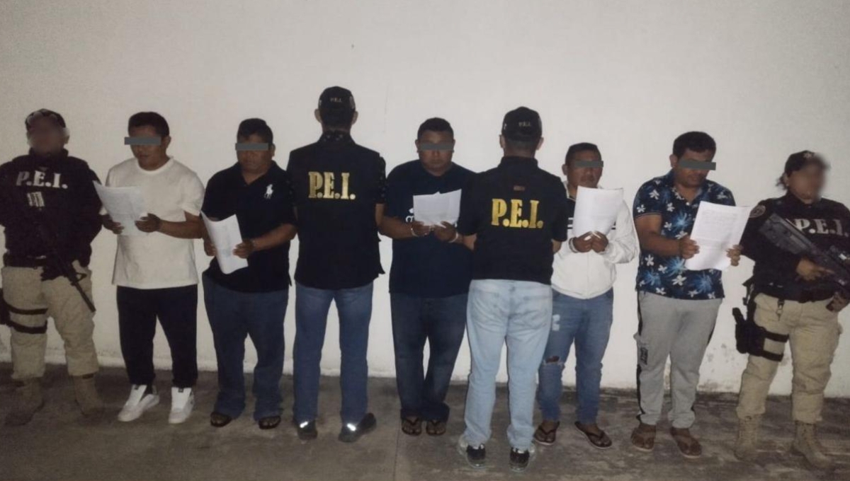 Los cinco detenidos quedaron a disposición de la FGE Yucatán Los cinco detenidos quedaron a disposición de la FGE Yucatán