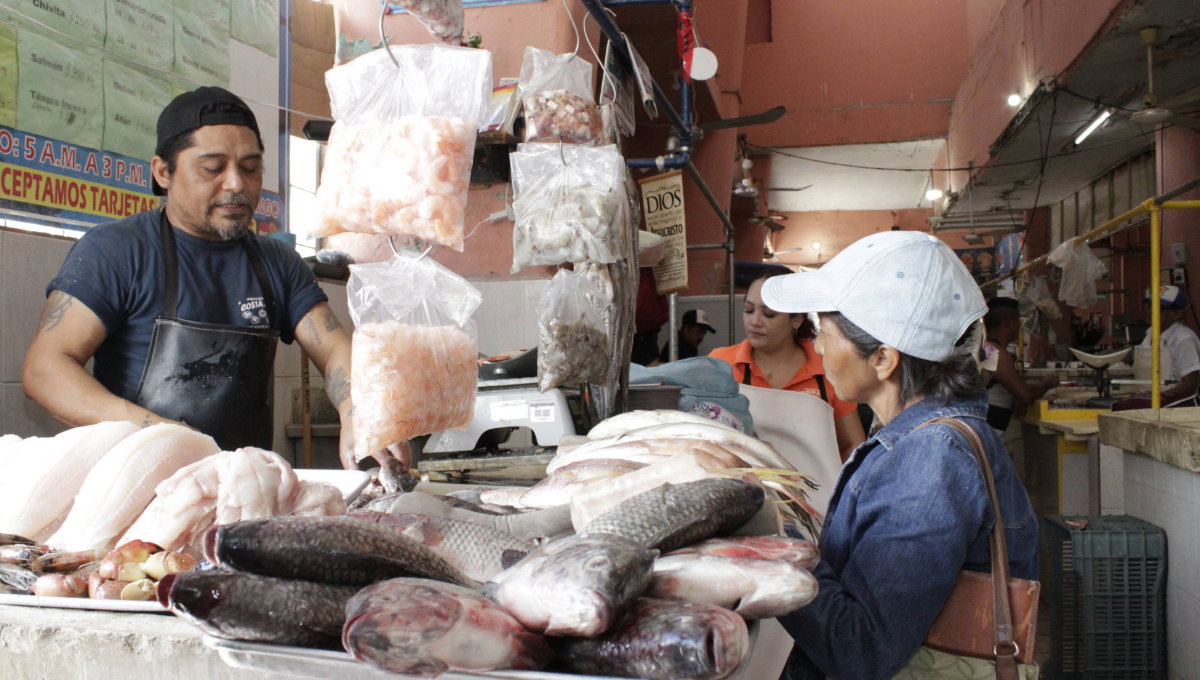 Los comerciantes indicaron que, desde que abrieron, no dejo de fluir la gente