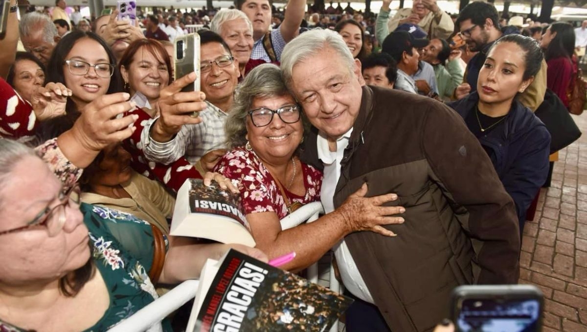 El presidente de la República, Andrés Manuel López Obrador supervisará en Zihuatanejo, Guerrero, los Programas para el Bienestar El presidente de la República, Andrés Manuel López Obrador supervisará en Zihuatanejo, Guerrero, los Programas para el Bienestar