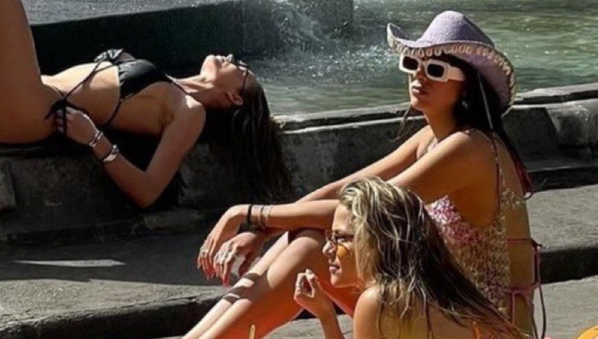 Se presume que las mujeres realizaban una sesión de fotos en el sitio