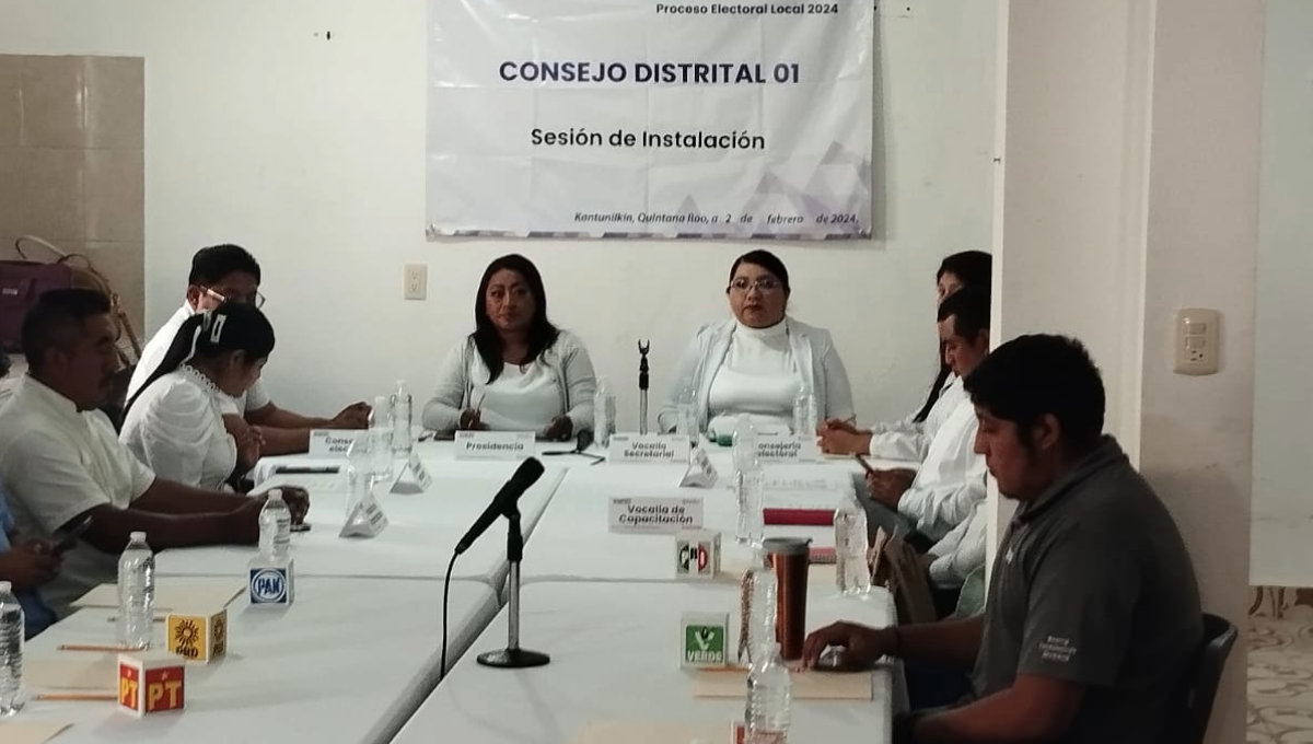 En la sesión de instalación que comenzó media hora después
