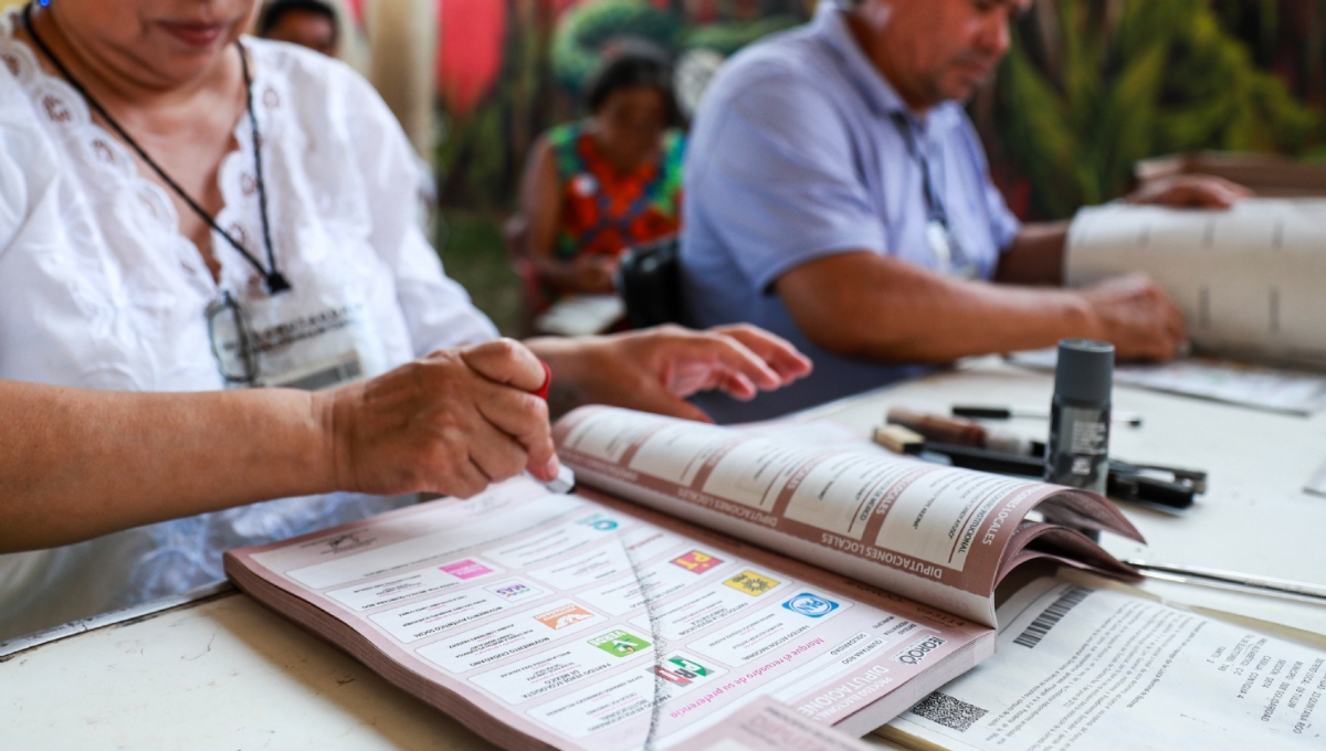 El PRI y el PAN están recurriendo a políticos reciclados El PRI y el PAN están recurriendo a políticos reciclados