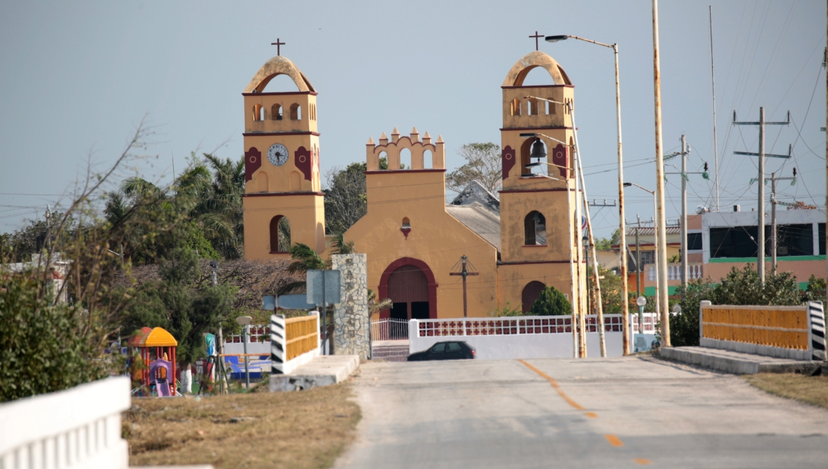 Mientras Sabancuy no sea municipio nada más va a recibir recursos para pavimentación y alumbrado