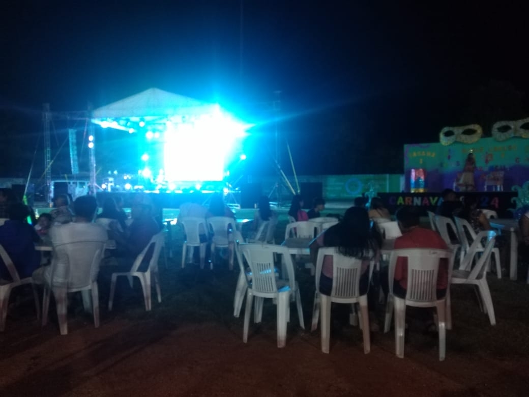Coronan a los reyes del carnaval de Sabancuy, Campeche