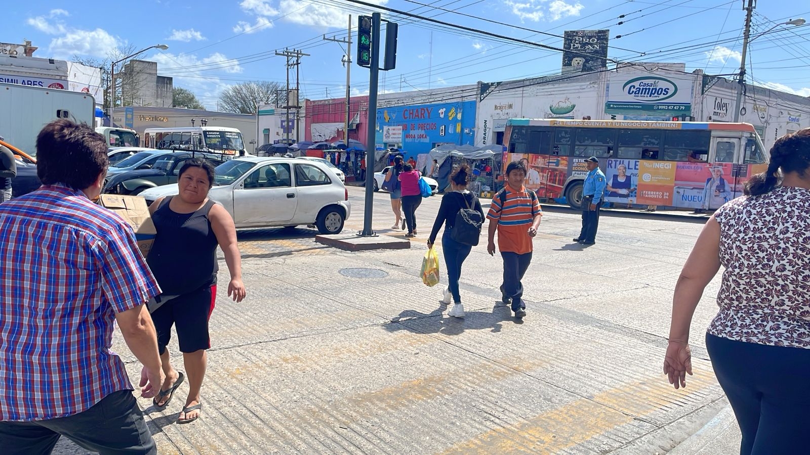 Se registra gran movilización de personas en el Centro de Mérida Se registra gran movilización de personas en el Centro de Mérida