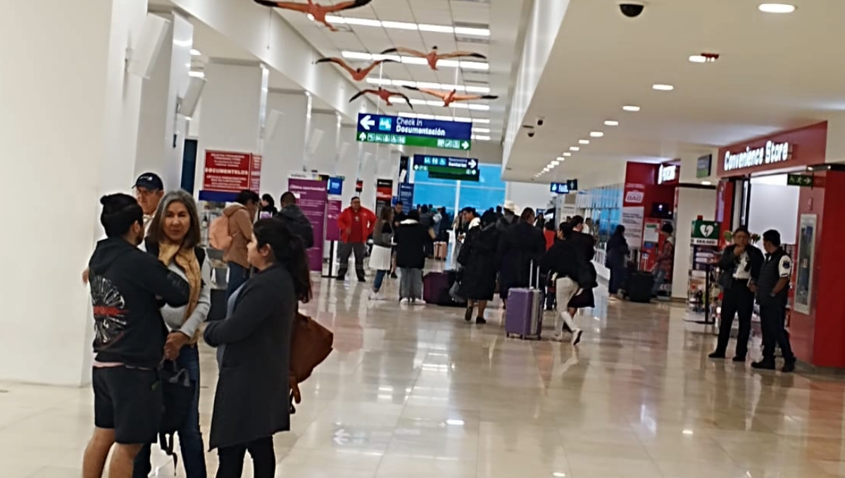 Faltan por aterrizar ocho más de la metrópoli, uno de Guadalajara y otro de Monterrey