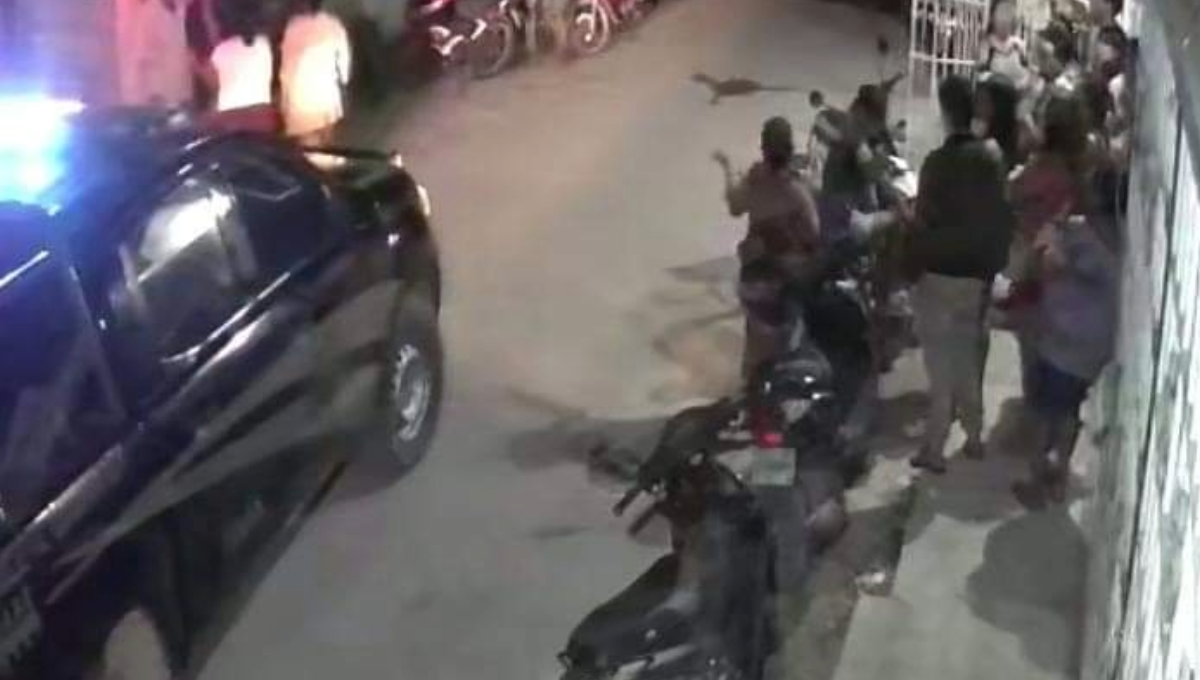 Agentes municipales arribaron al sitio y exhortaron a ambas partes que acudieran a la Comandancia Agentes municipales arribaron al sitio y exhortaron a ambas partes que acudieran a la Comandancia