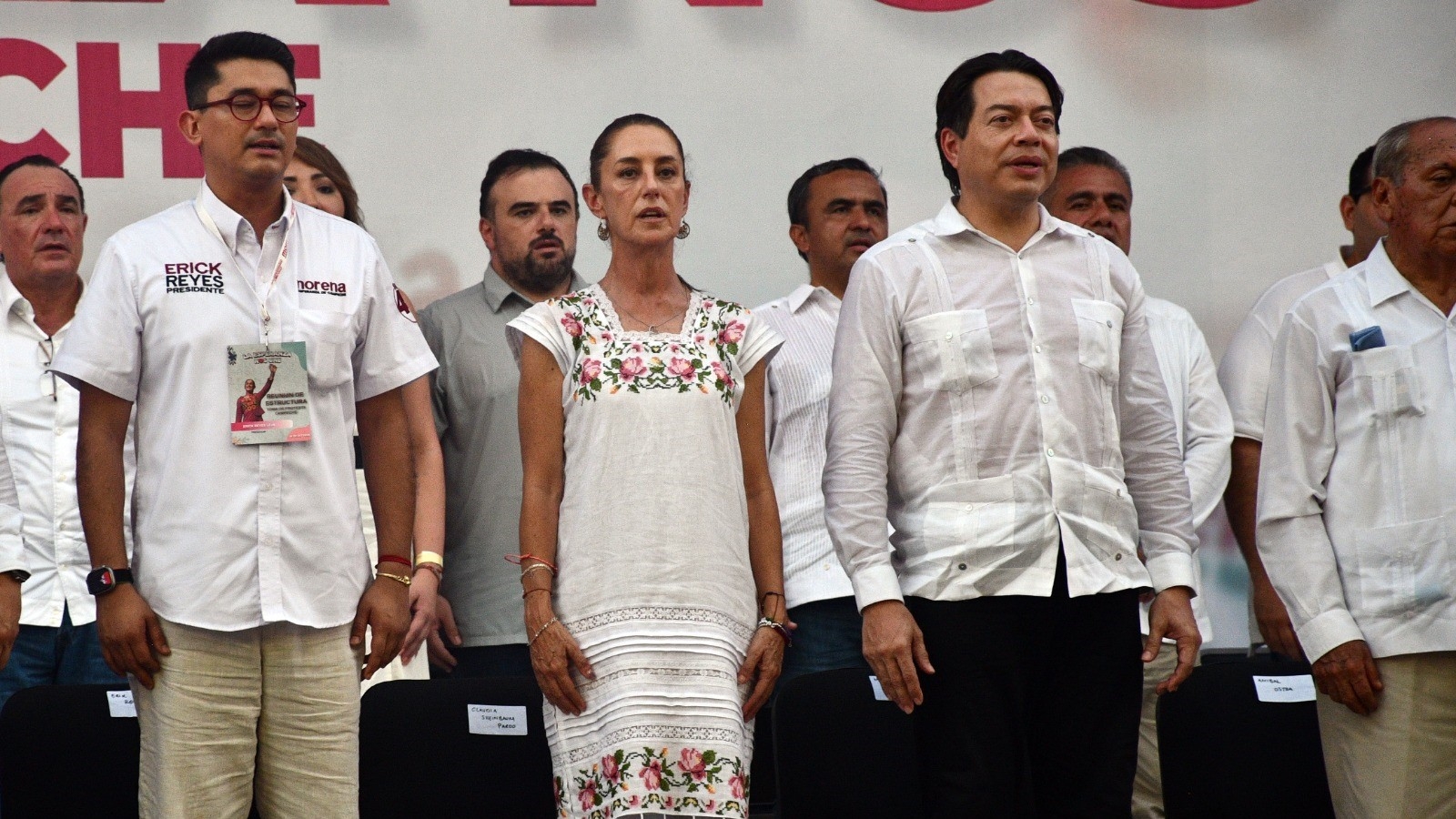 Sostendrá reuniones privadas, ninguna será de carácter público