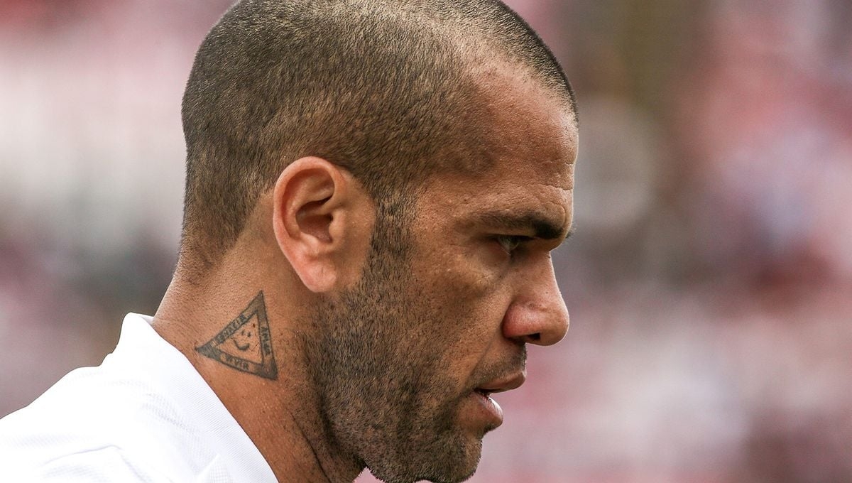 Autoridades de España buscan que Dani Alves pase más tiempo en prisión Autoridades de España buscan que Dani Alves pase más tiempo en prisión