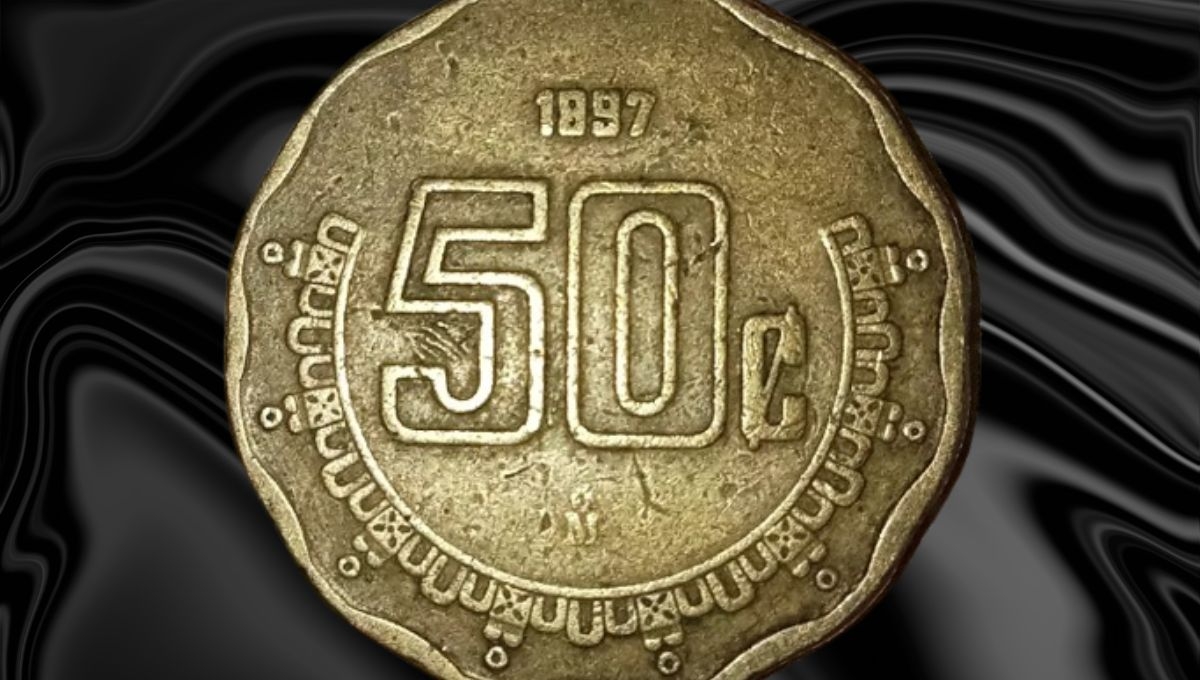 Pareciera una moneda normal de 50 centavos, pero cuenta con un fallo en su composición Pareciera una moneda normal de 50 centavos, pero cuenta con un fallo en su composición