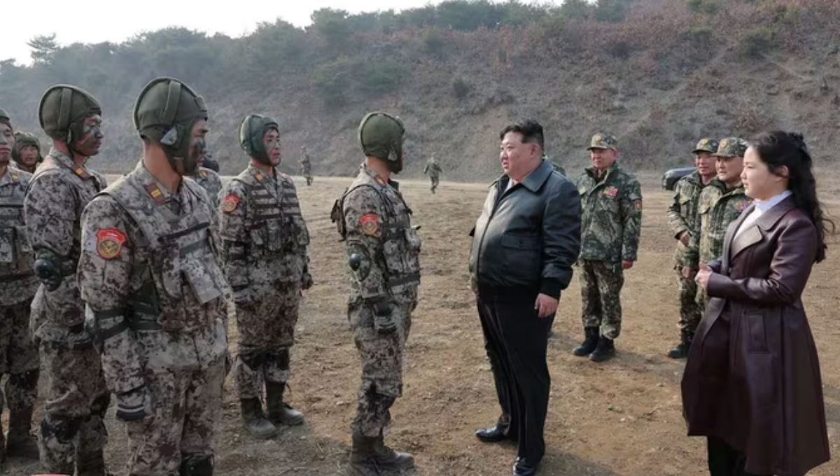 Kim Jong-un supervisó ejercicios militares junto a su hija y pidió al ejército norcoreano que se prepare para la guerra Kim Jong-un supervisó ejercicios militares junto a su hija y pidió al ejército norcoreano que se prepare para la guerra