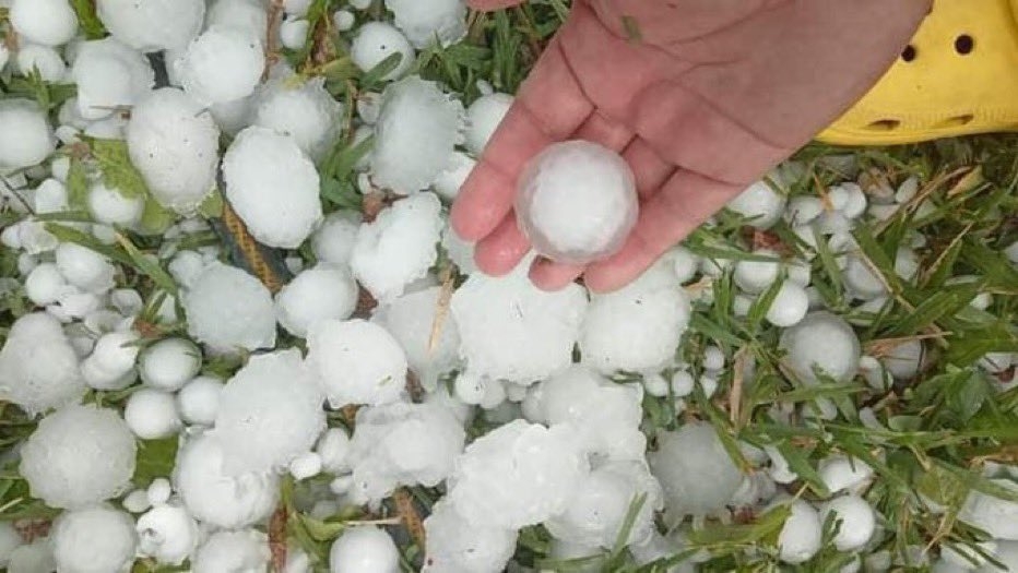 Granizo gigante azota Sabinas en Coahuila Granizo gigante azota Sabinas en Coahuila